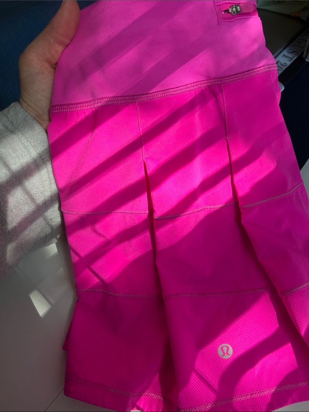 lululemon athletica Women's Skater Skirt - Hot Pink - Picture 5 of 7